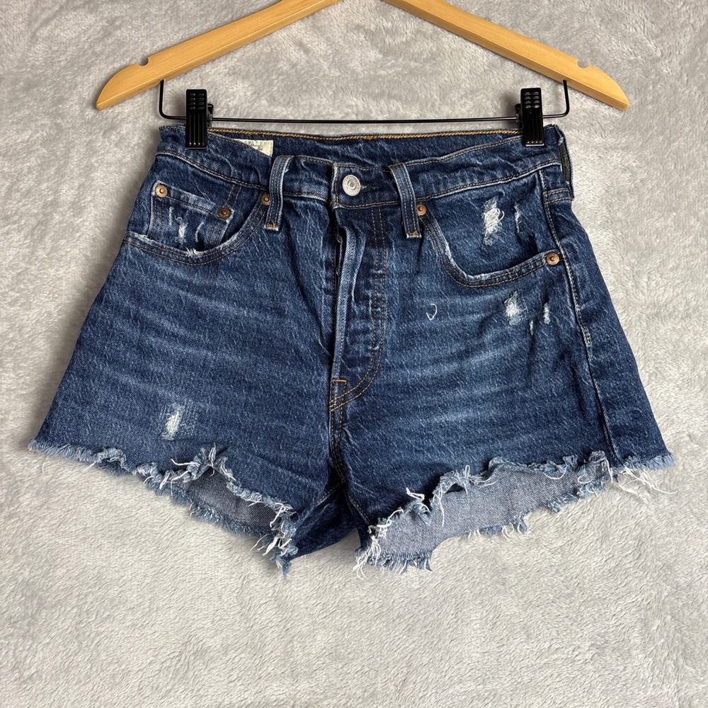 Levi's 501 Cutoff Denim Shorts Blue Wash Distressed Frayed Hem Women's 25